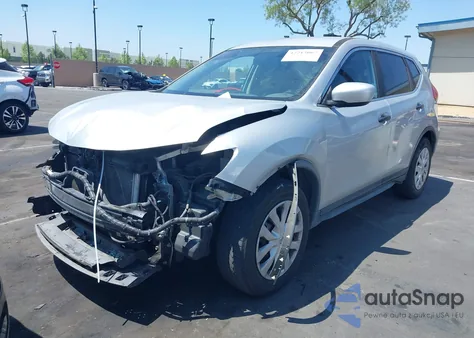 2017 Nissan Rogue S z USA, uszkodzony, nr VIN JN8AT2MT3HW134820
